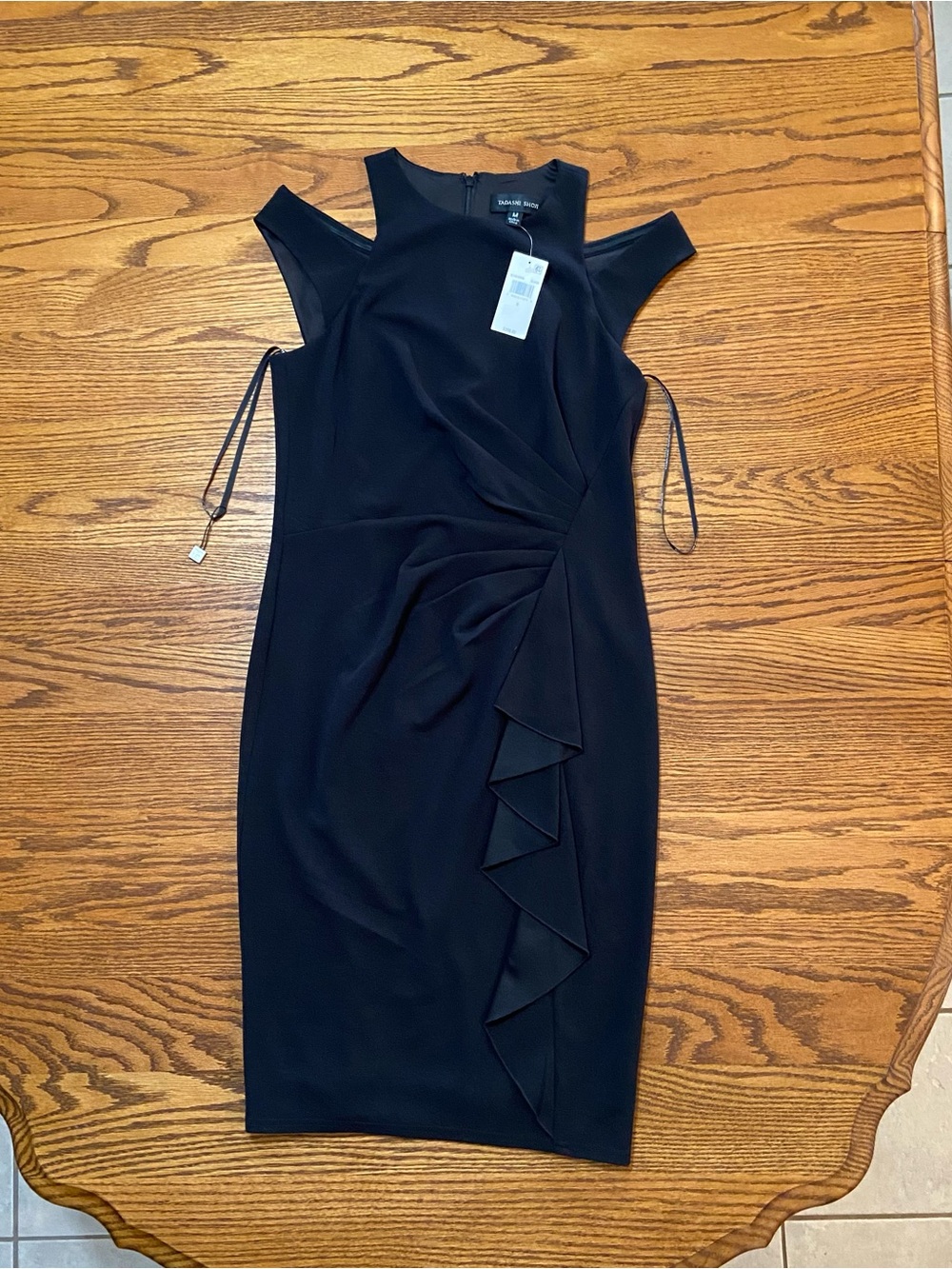 NWT Tadashi Shoji Sz M Women’s Black Dress Off The Shoulder Sleeveless BOS21029M